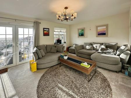 4 bedroom house to rent - Armstrong Road, Luton, Bedfordshire, LU2 - Property View 3