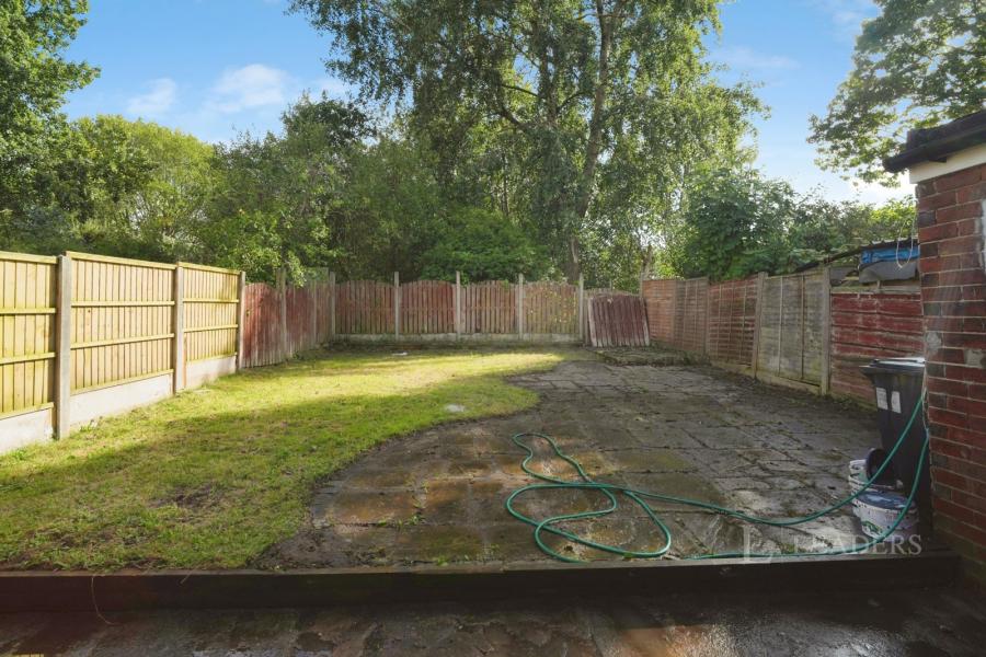 3 bedroom house to rent - Downshaw Road, Ashton-under-Lyne, Greater Manchester, OL7 - Property View 2