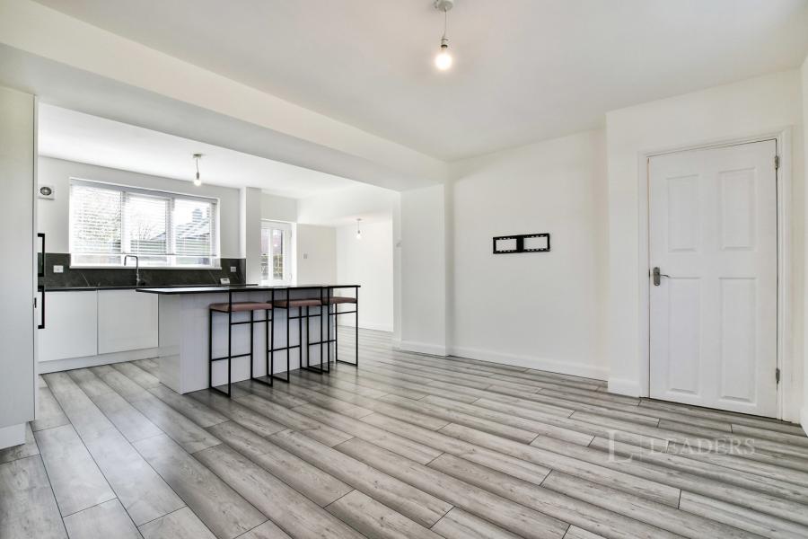 3 bedroom house to rent - The Quadrant, Manchester, Greater Manchester, M9 - Property View 2
