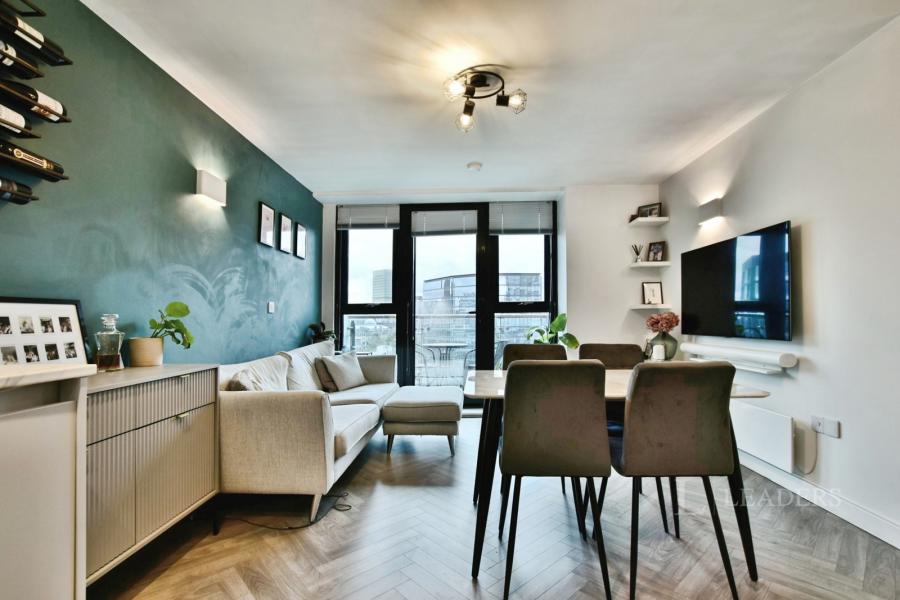 2 bedroom apartment to rent - Mirabel Street, Manchester, Greater Manchester, M3 - Property View 3