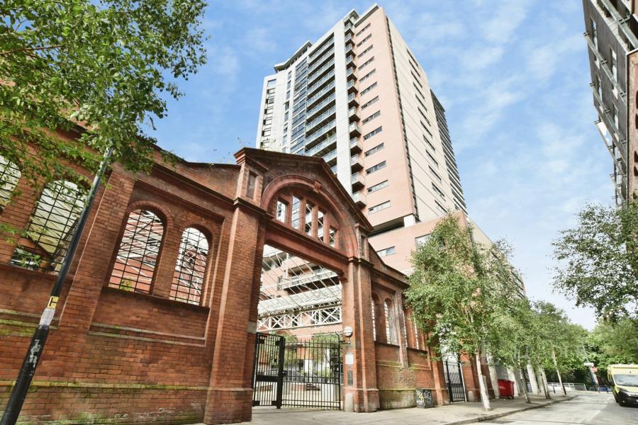 2 bedroom apartment to rent - Mirabel Street, Manchester, Greater Manchester, M3 - Property View 1