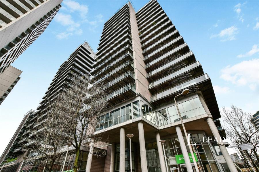 studio to rent - Clowes Street, Salford, Greater Manchester, M3 - Property View 1