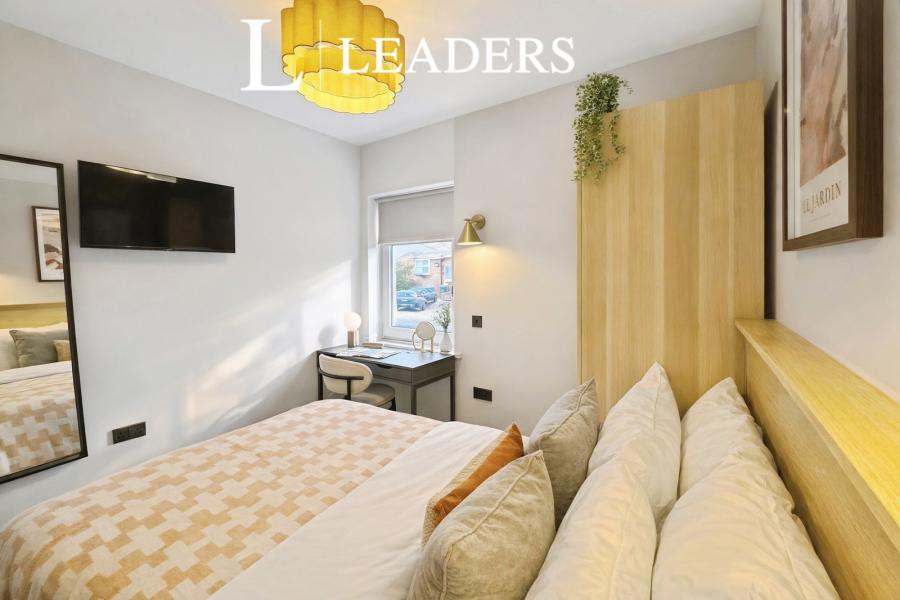 house to rent - Littleworth, Mansfield, Nottinghamshire, NG18 - Property View 2