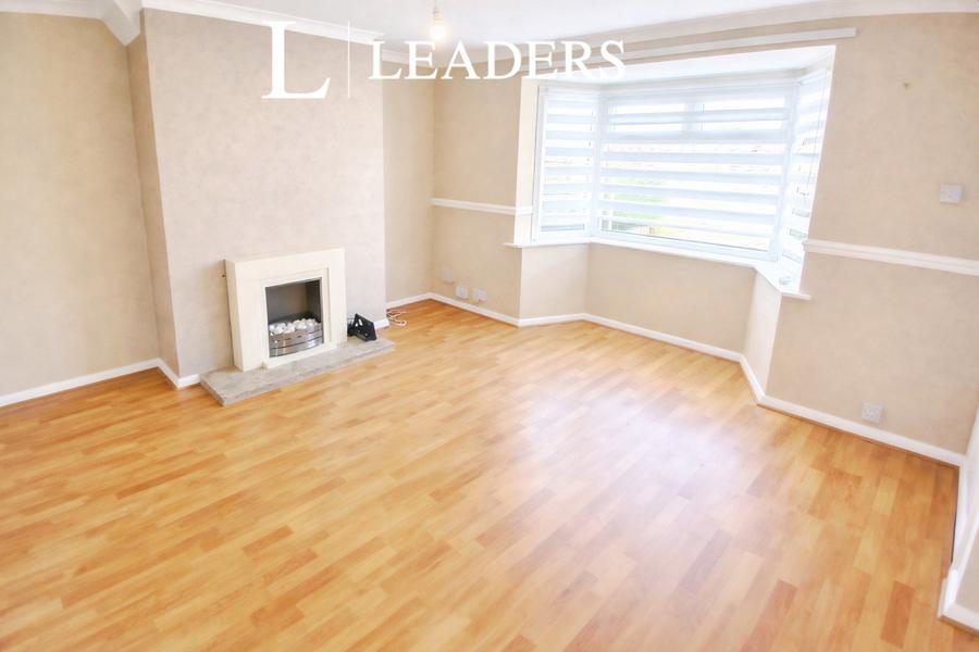 3 bedroom house to rent - The Circle, Mansfield Woodhouse, Mansfield, Nottinghamshire, NG19 - Property View 2