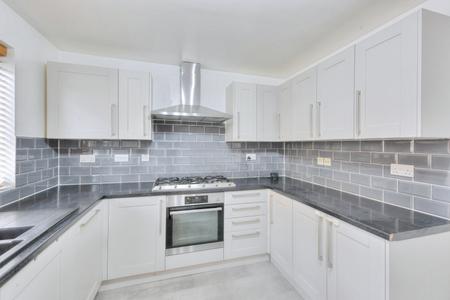 4 bed property for rent in First Lane, Northampton, Northamptonshire, NN5