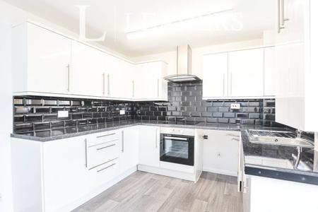 3 bed house for rent in Grasscroft, Northampton, Northamptonshire, NN2