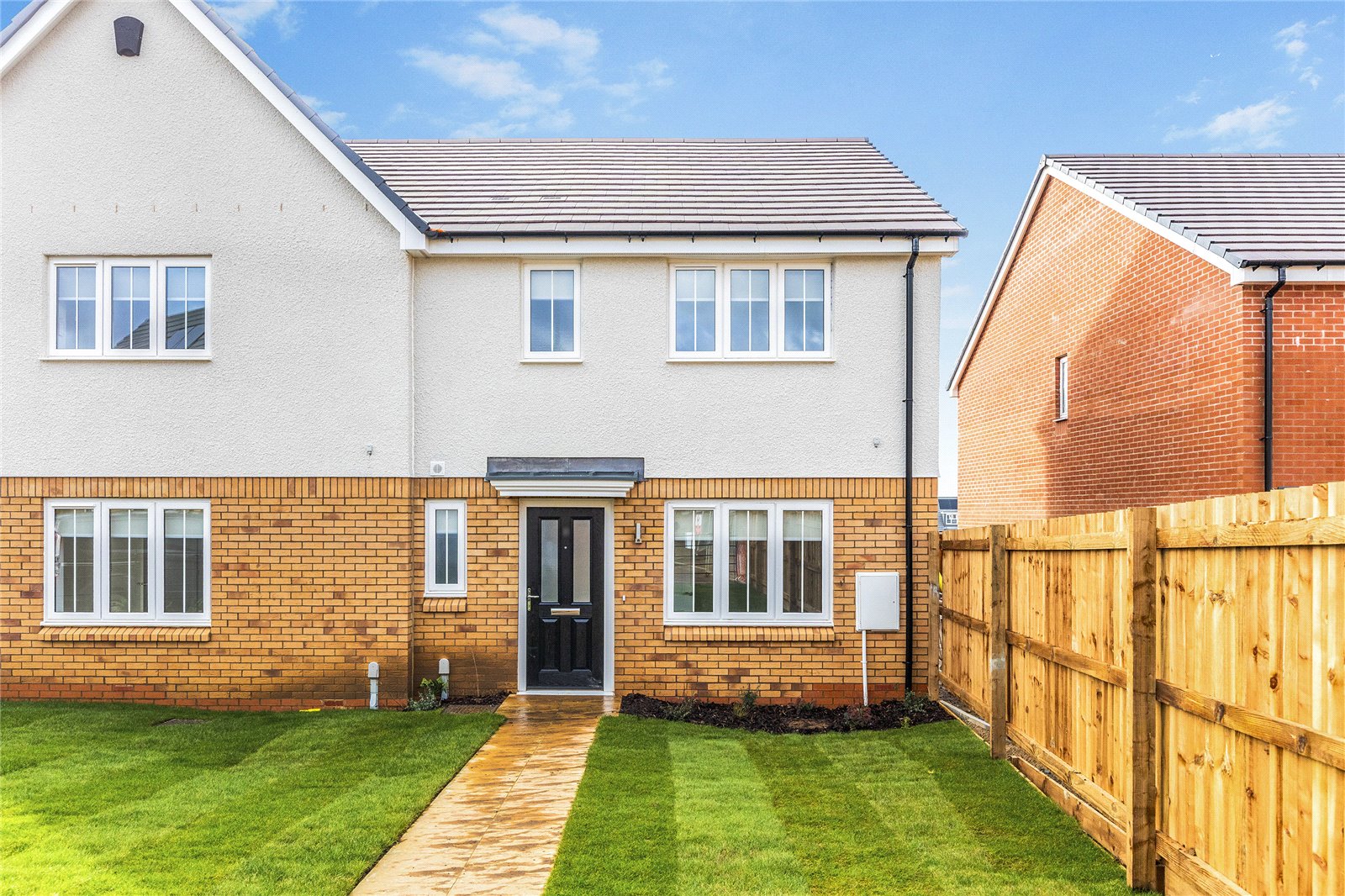 3 bedroom house to rent - Sickle Drive, Wellingborough, Northamptonshire, NN8 - Property View 1