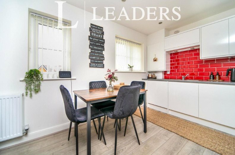 2 bedroom apartment to rent - Callender Way, Helsby, Frodsham, WA6 - Property View 3