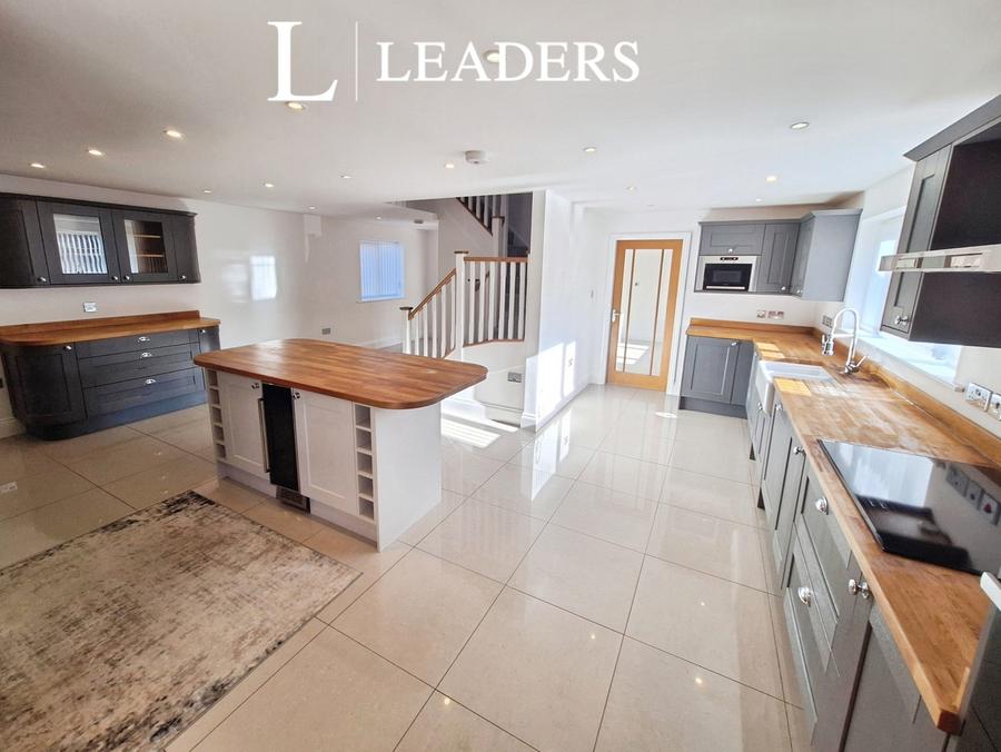 3 bedroom house to rent - Weaverham Bank, High Street, Northwich, CW8 - Property View 3