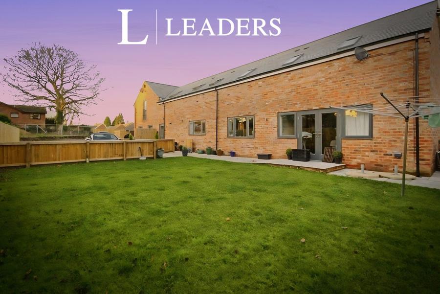 3 bedroom house to rent - Weaverham Bank, High Street, Northwich, CW8 - Property View 1