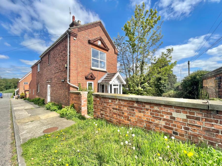 studio to rent - Waterworks Road, Norwich, Norfolk, NR2 - Property View 1