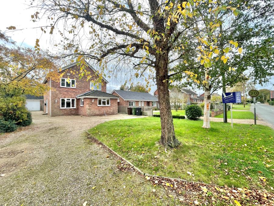 4 bedroom house to rent - The Street, Rockland St. Mary, Norwich, NR14 - Property View 1