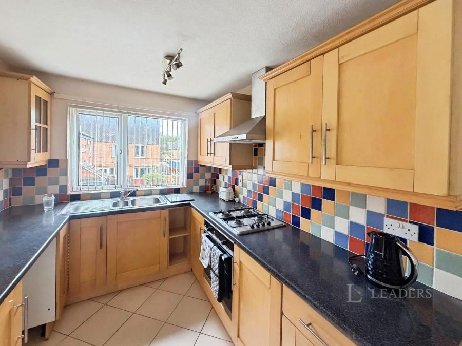 1 bedroom apartment to rent - Kirkby Gardens, Nottingham, Nottinghamshire, NG2 - Property View 3