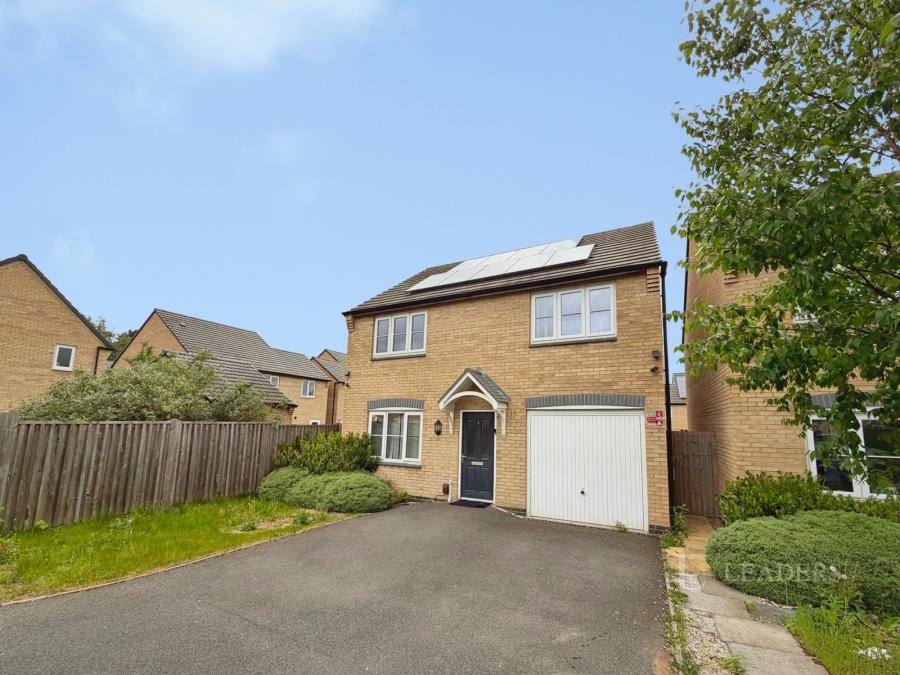 4 bedroom house to rent - Celeste Close, Nottingham, Nottinghamshire, NG8 - Property View 1