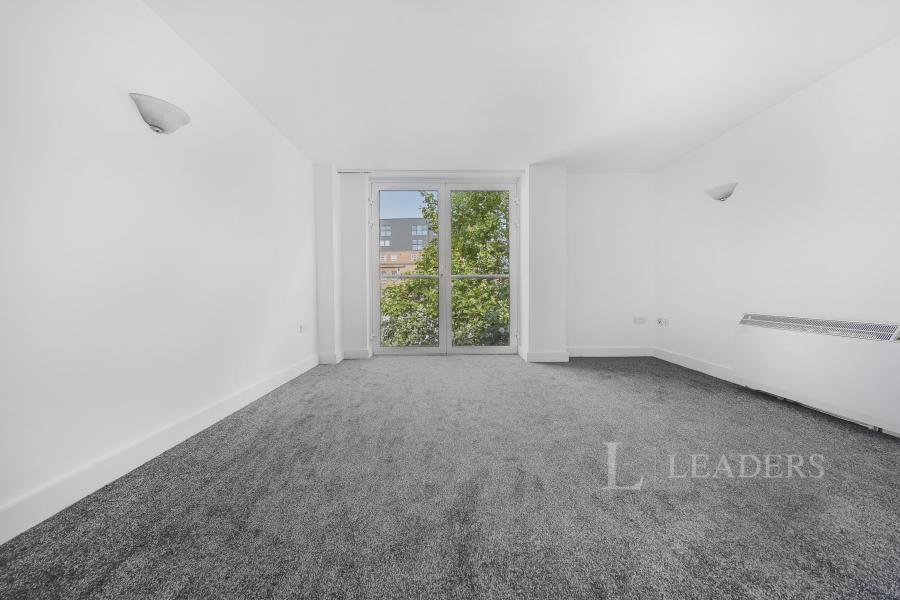 1 bedroom apartment to rent - Channel Way, Southampton, SO14 - Property View 2