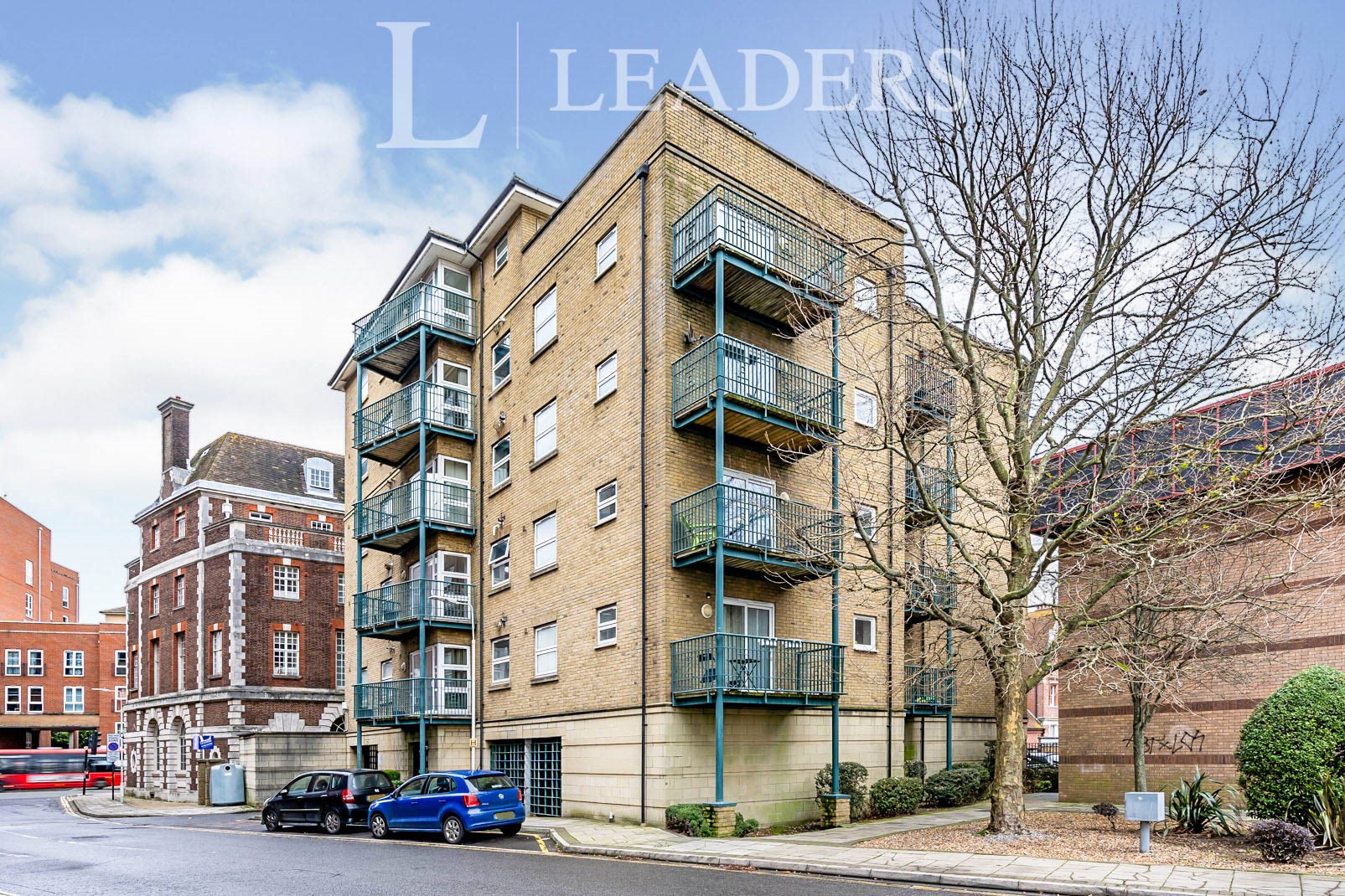 2 bedroom apartment to rent - Neptune Way, Southampton, SO14 - Property View 1
