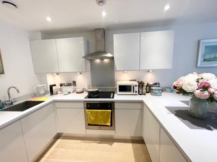 2 bedroom apartment to rent - The Hawkins Tower, Ocean Way, Southampton, SO14 - Property View 3