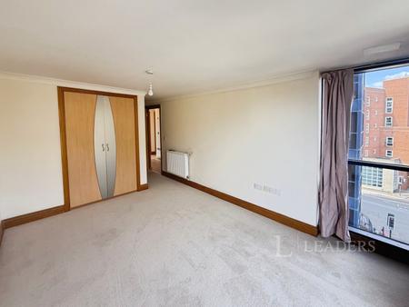 2 bedroom apartment to rent - Canute Road, Southampton, SO14 - Property View 3