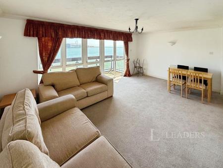 2 bedroom apartment to rent - Pacific Close, Southampton, SO14 - Property View 3