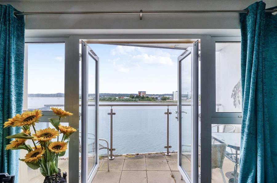 2 bedroom apartment for sale - Lifeboat Quay, Poole, Dorset - Property View 3