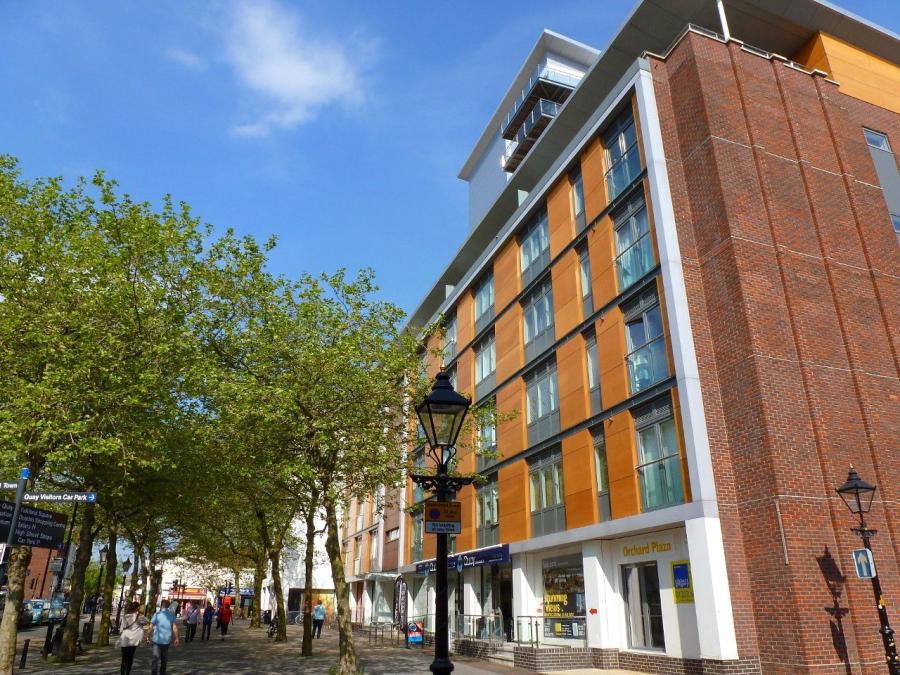 2 bedroom apartment for sale - High Street, Poole, Dorset, BH15 - Property View 1