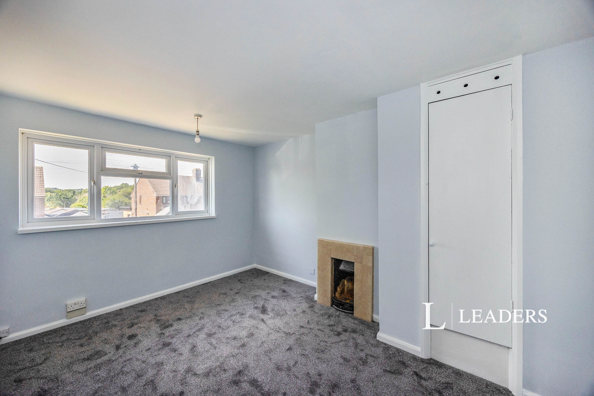 3 bedroom house to rent - Quarely Road, Havant, PO9 - Property View 1