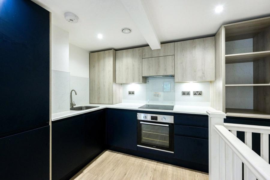 1 bedroom apartment to rent - Cormongers Lane, Nutfield, Redhill, Surrey, RH1 - Property View 2