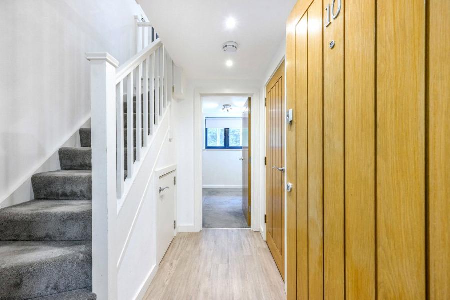 1 bedroom apartment to rent - Cormongers Lane, Nutfield, Redhill, Surrey, RH1 - Property View 3
