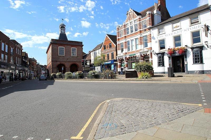studio to rent - High Street, Reigate, RH2 - Property View 3