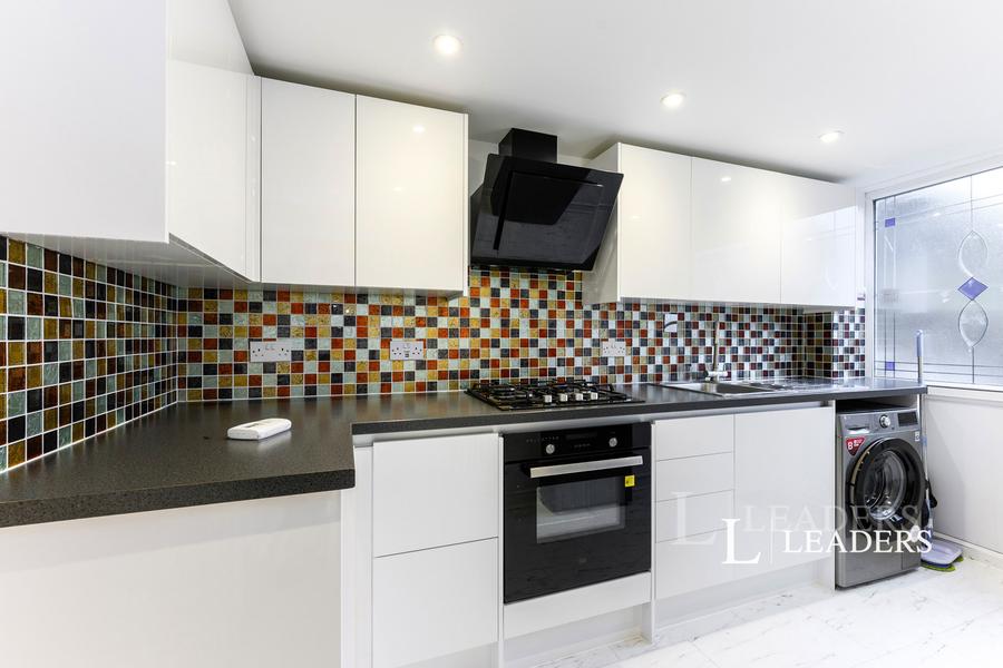 3 bedroom apartment to rent - Croydon Road, Reigate, RH2 - Property View 3