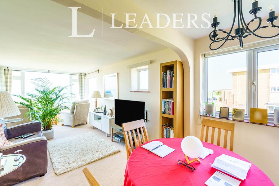 2 bedroom property to rent - Dolphin Court, Dolphin Way, Rustington, BN16 - Property View 3