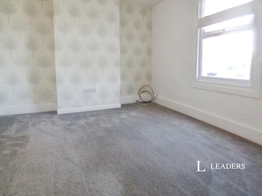 2 bedroom house to rent - North Street, Wick, Littlehampton, BN17 - Property View 2