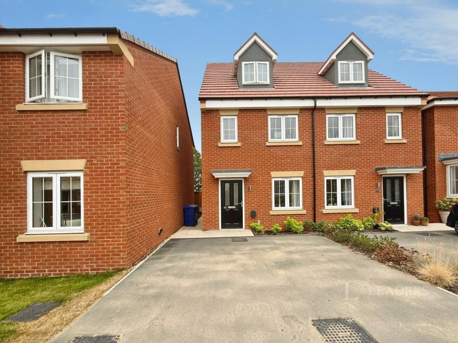 3 bedroom house to rent - Bronte Way, Wombwell, Barnsley, South Yorkshire, S73 - Property View 1