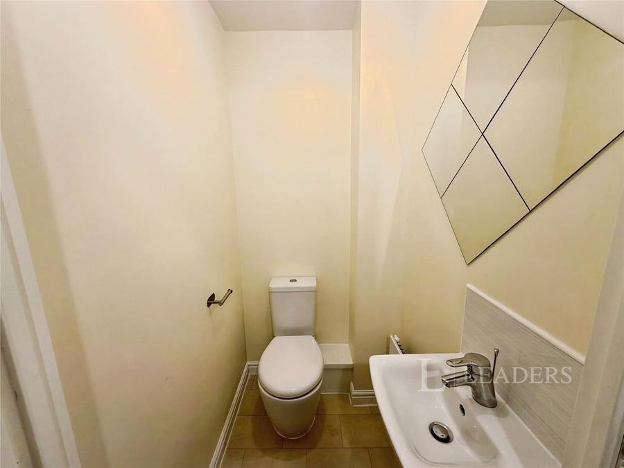 3 bedroom house to rent - Hampstead Gardens, Kingswood, Hull, East Riding of Yorkshi, HU7 - Property View 3