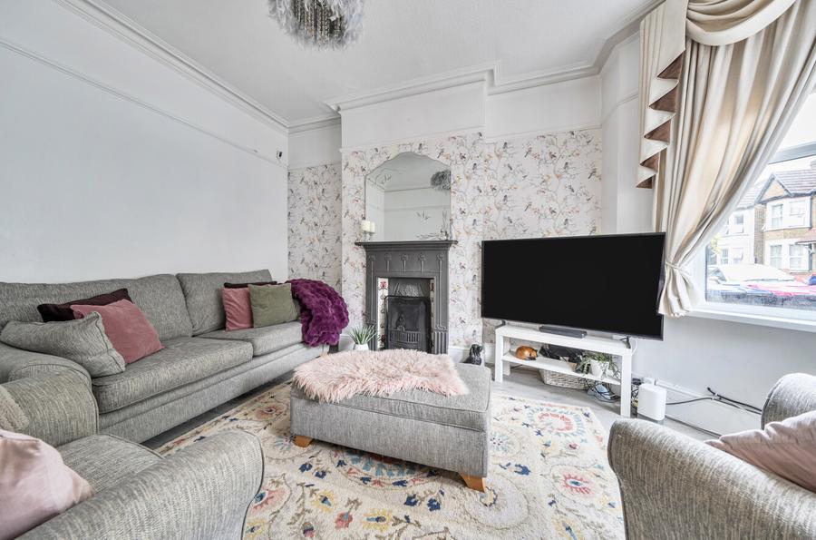 3 bedroom house for sale - St. Marys Road, Southend On Sea, Essex, SS2 - Property View 3