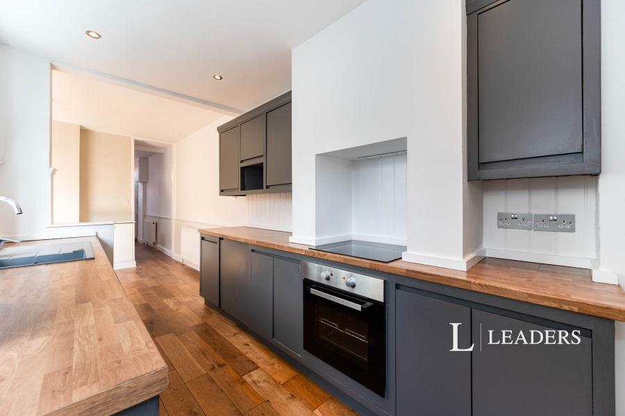2 bedroom house to rent - Shakespeare Road, Portsmouth, PO1 - Property View 1