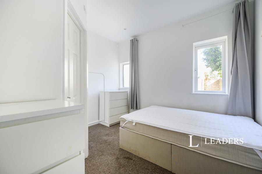 1 bedroom property to rent - Southsea, PO5 - Property View 2