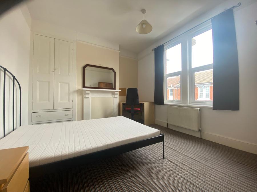 5 bedroom house to rent - Sheffield Road, Portsmouth, PO1 - Property View 1