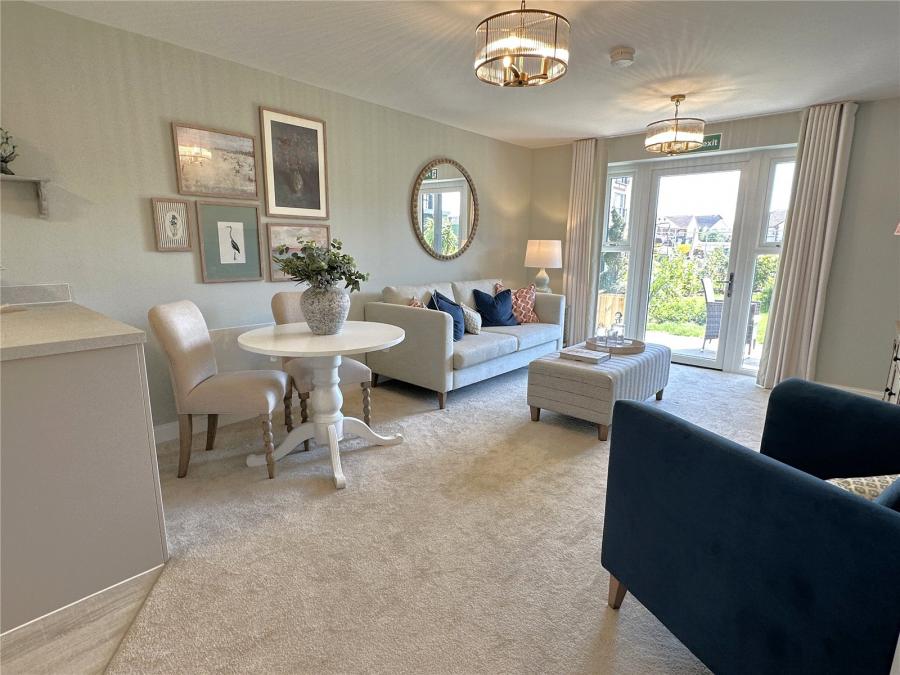 1 bedroom apartment to rent - Pacific Drive, Eastbourne, East Sussex, BN23 - Property View 1