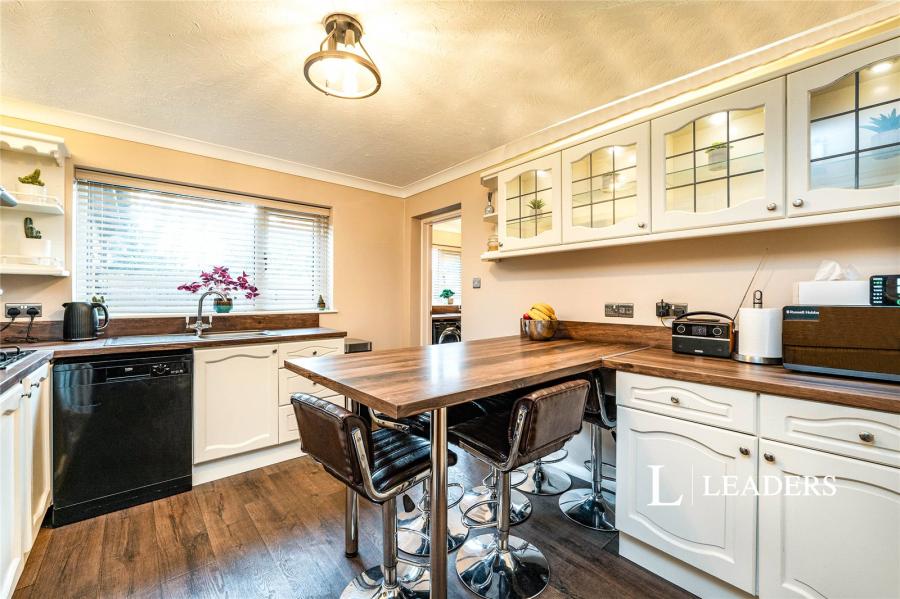 5 bedroom house to rent - Wenny Court, Chatteris, PE16 - Property View 3