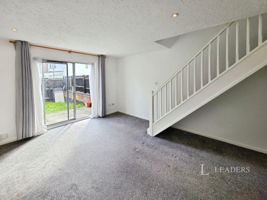 2 bedroom house to rent - Sunnymead, Peterborough, PE4 - Property View 2