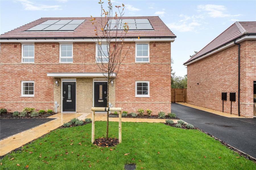 3 bedroom property to rent - Southwold Drive, Hampton Beach, Peterborough, Cambridgeshire, PE7 - Property View 1