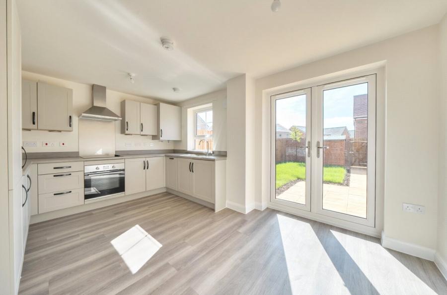 3 bedroom terraced to rent - Southwold Drive, Hampton Beach, Peterborough, Cambridgeshire, PE7 - Property View 3