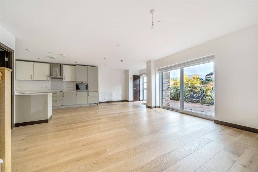 2 bedroom apartment to rent - Darlington House, Merlin Drive, Fletton Quays, Peterborough, PE2 - Property View 1