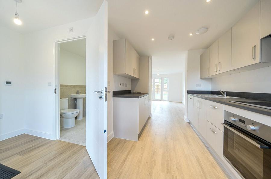 2 bedroom detached to rent - Drew Field, Sudbury, Suffolk, CO10 - Property View 3