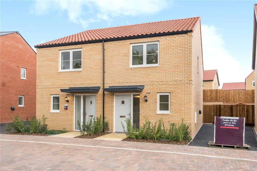 3 bedroom semi detached to rent - Throwster Drive, Sudbury, Suffolk, CO10 - Property View 1