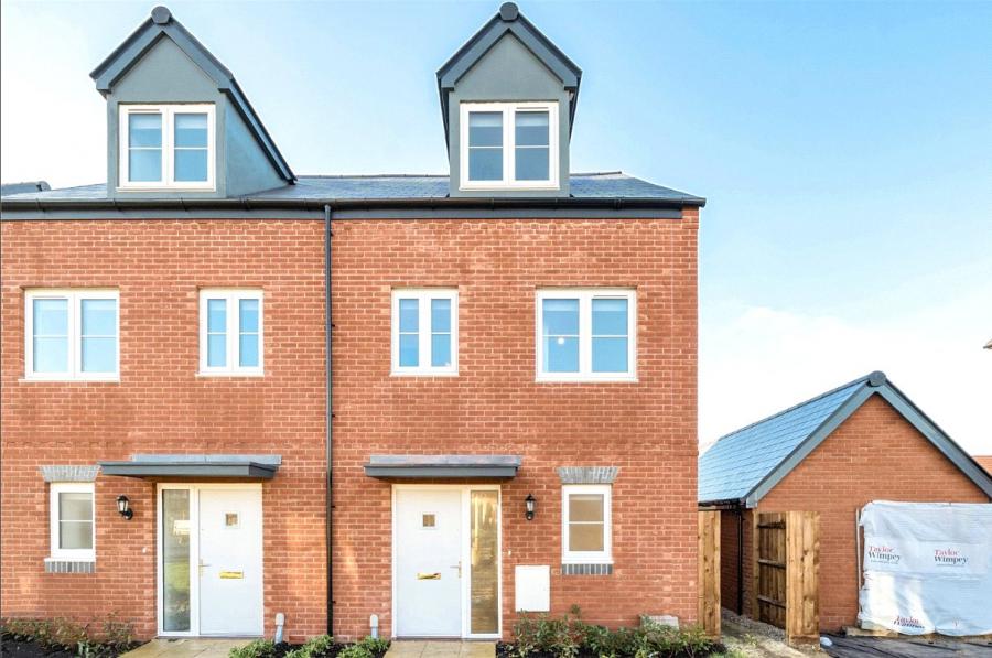 3 bedroom property to rent - Throwster Drive, Sudbury, Suffolk, CO10 - Property View 1