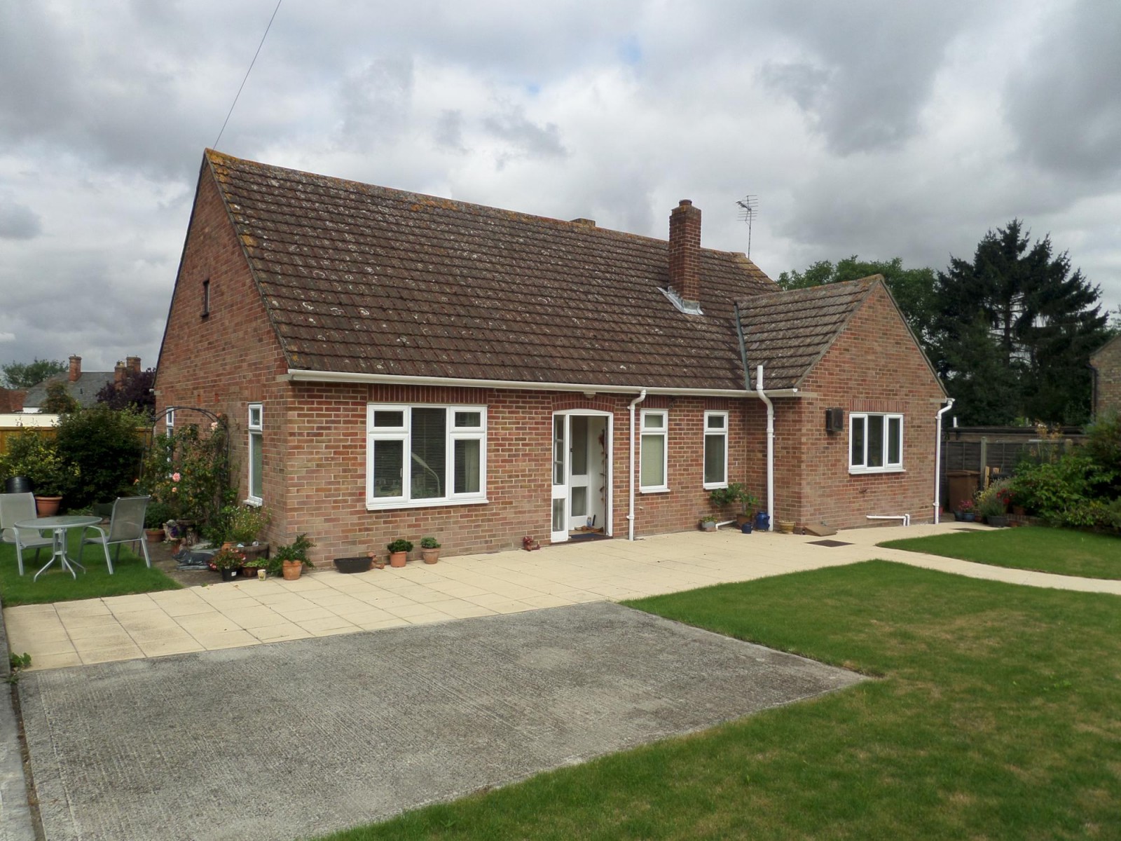 3 bedroom house to rent - Cordell Road, Long Melford, Sudbury, CO10 - Property View 1