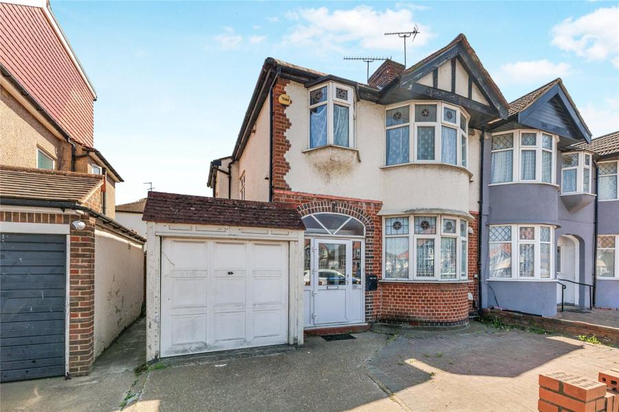 3 bedroom house to rent - Tolworth Rise South, Surbiton, KT5 - Property View 1