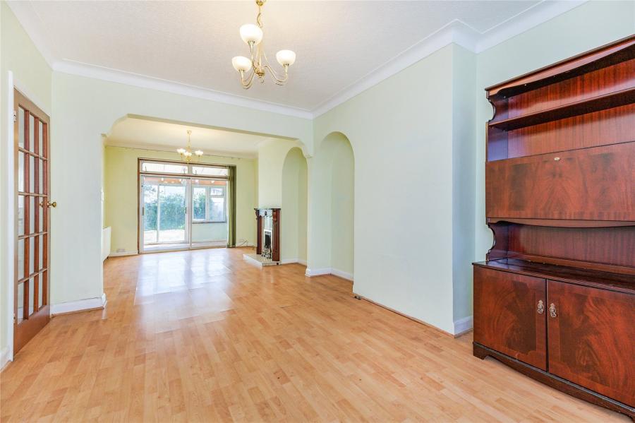 3 bedroom house to rent - Tolworth Rise South, Surbiton, KT5 - Property View 3